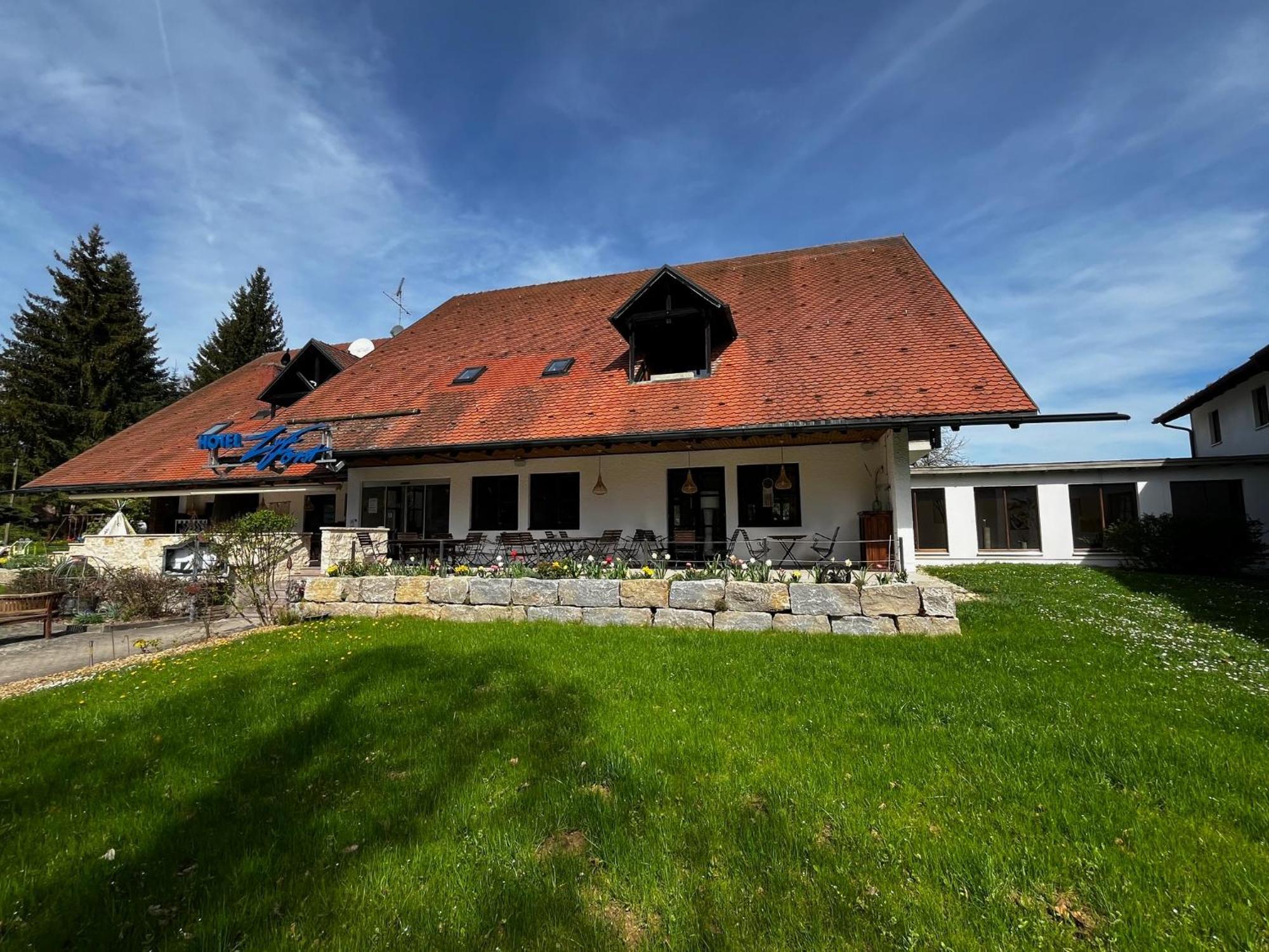 Hotel Zum Forst Кранцберг Экстерьер фото