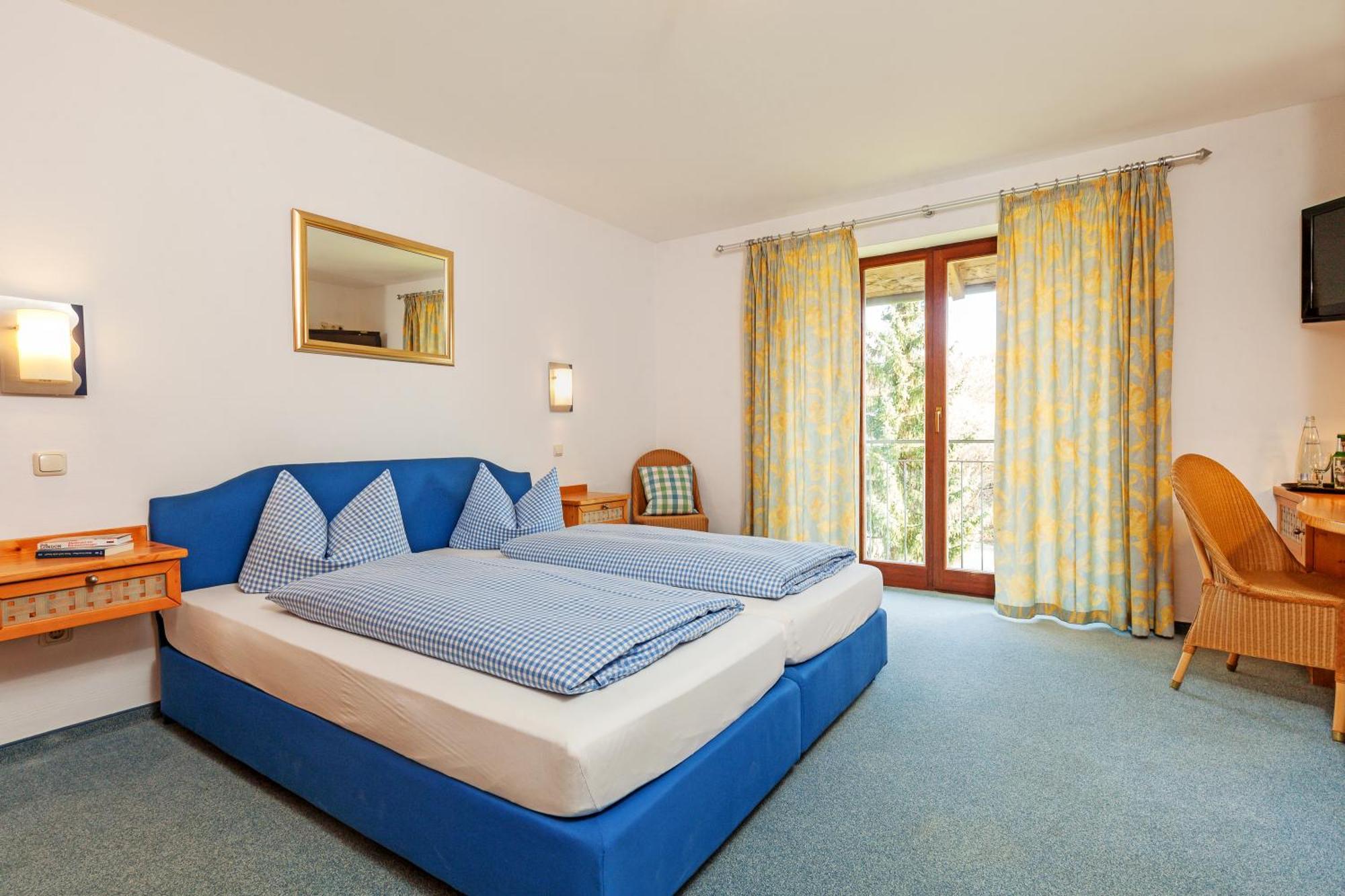 Hotel Zum Forst Кранцберг Экстерьер фото